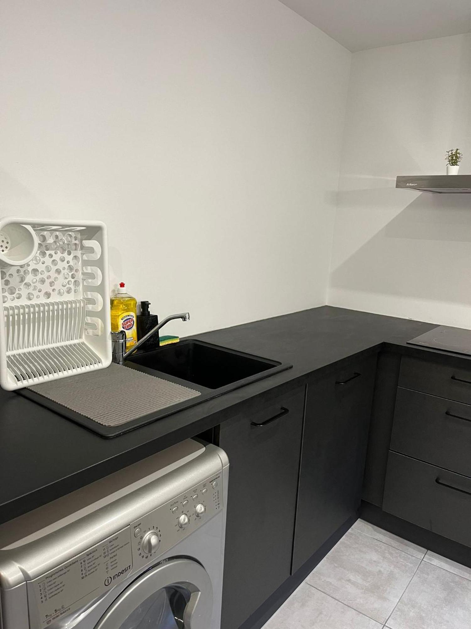 Gite Le Charme Citadin 55 M² Avec Exterieur Valenciennes Exteriér fotografie