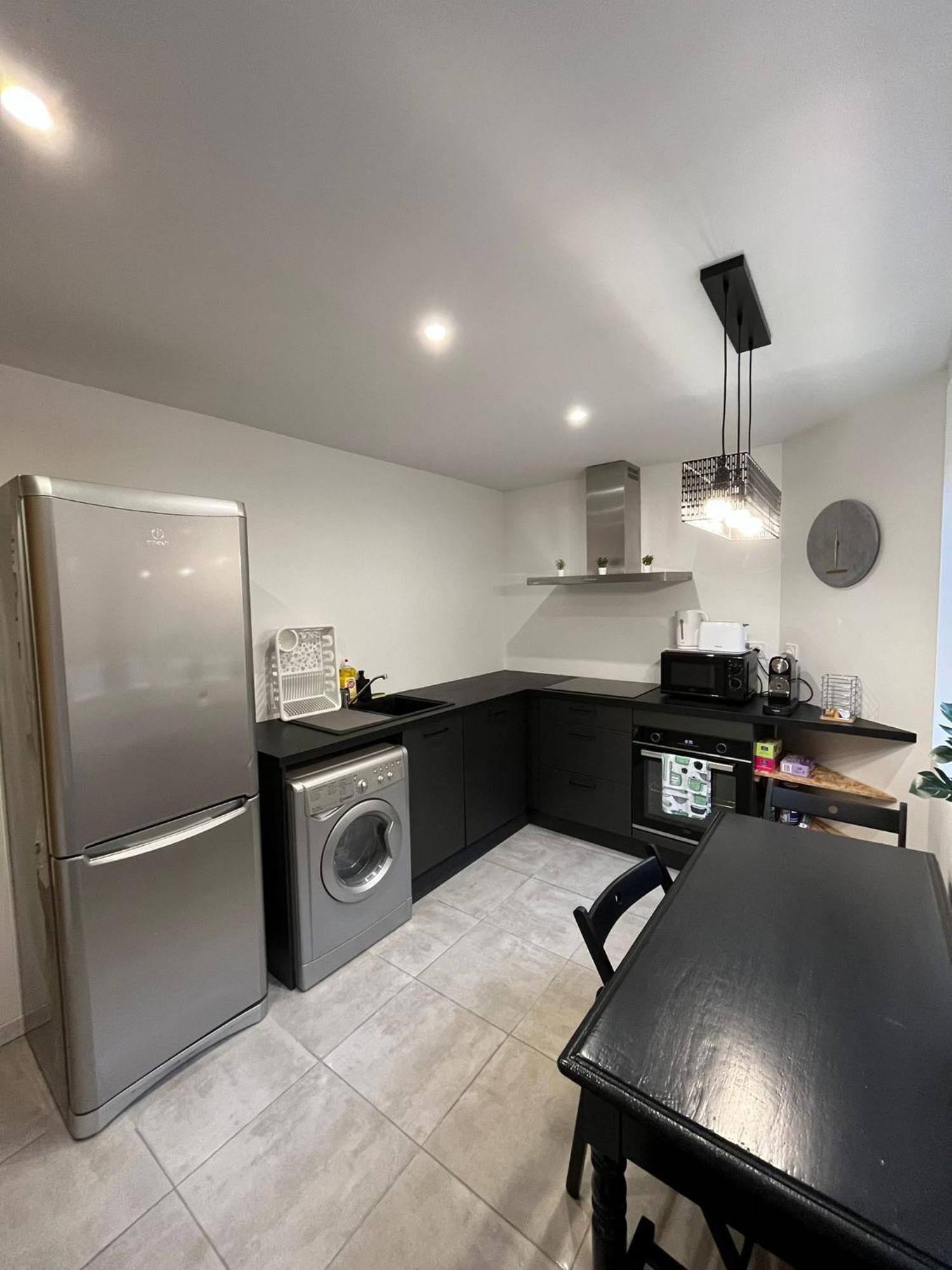 Gite Le Charme Citadin 55 M² Avec Exterieur Valenciennes Exteriér fotografie