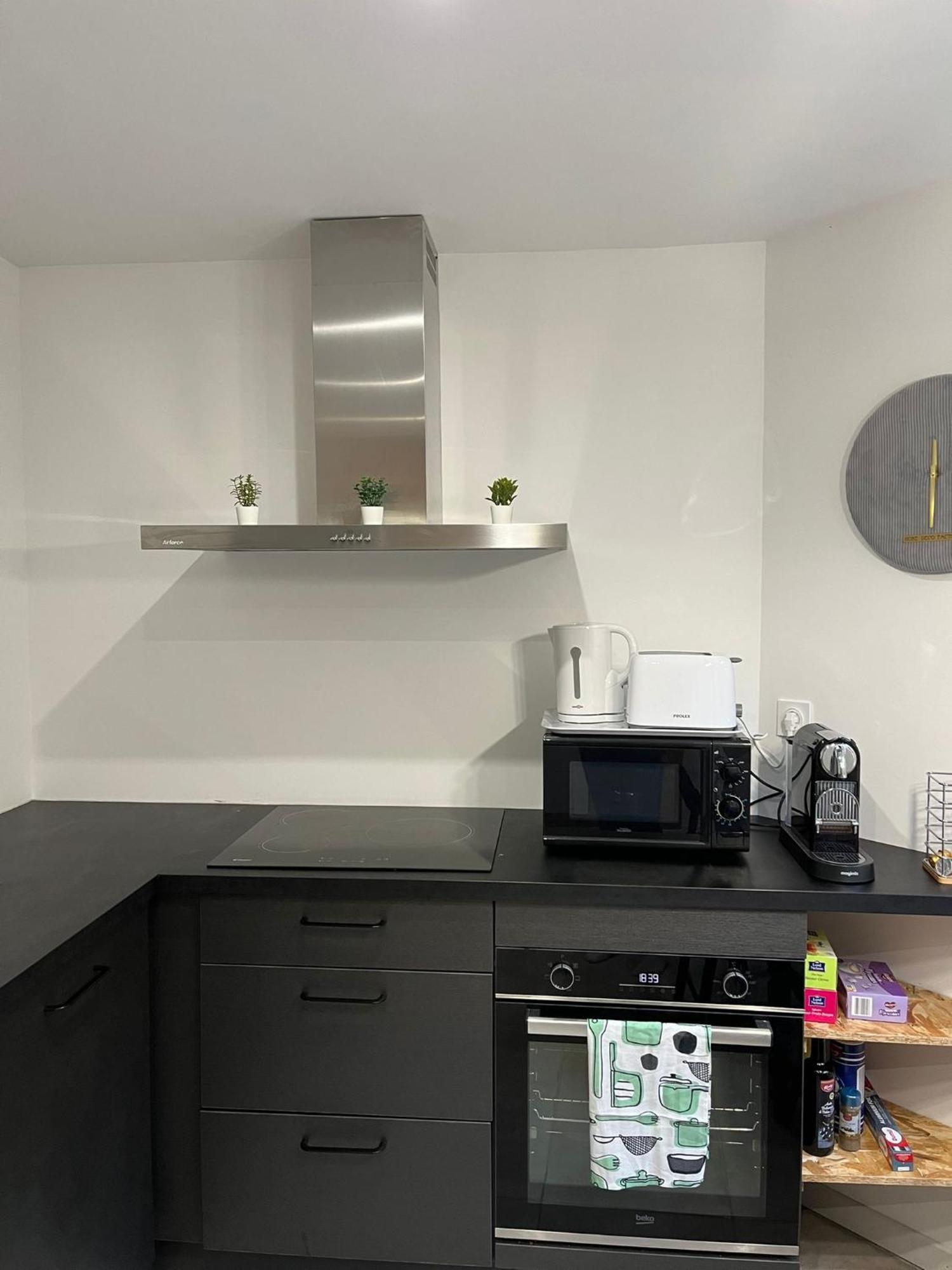Gite Le Charme Citadin 55 M² Avec Exterieur Valenciennes Exteriér fotografie