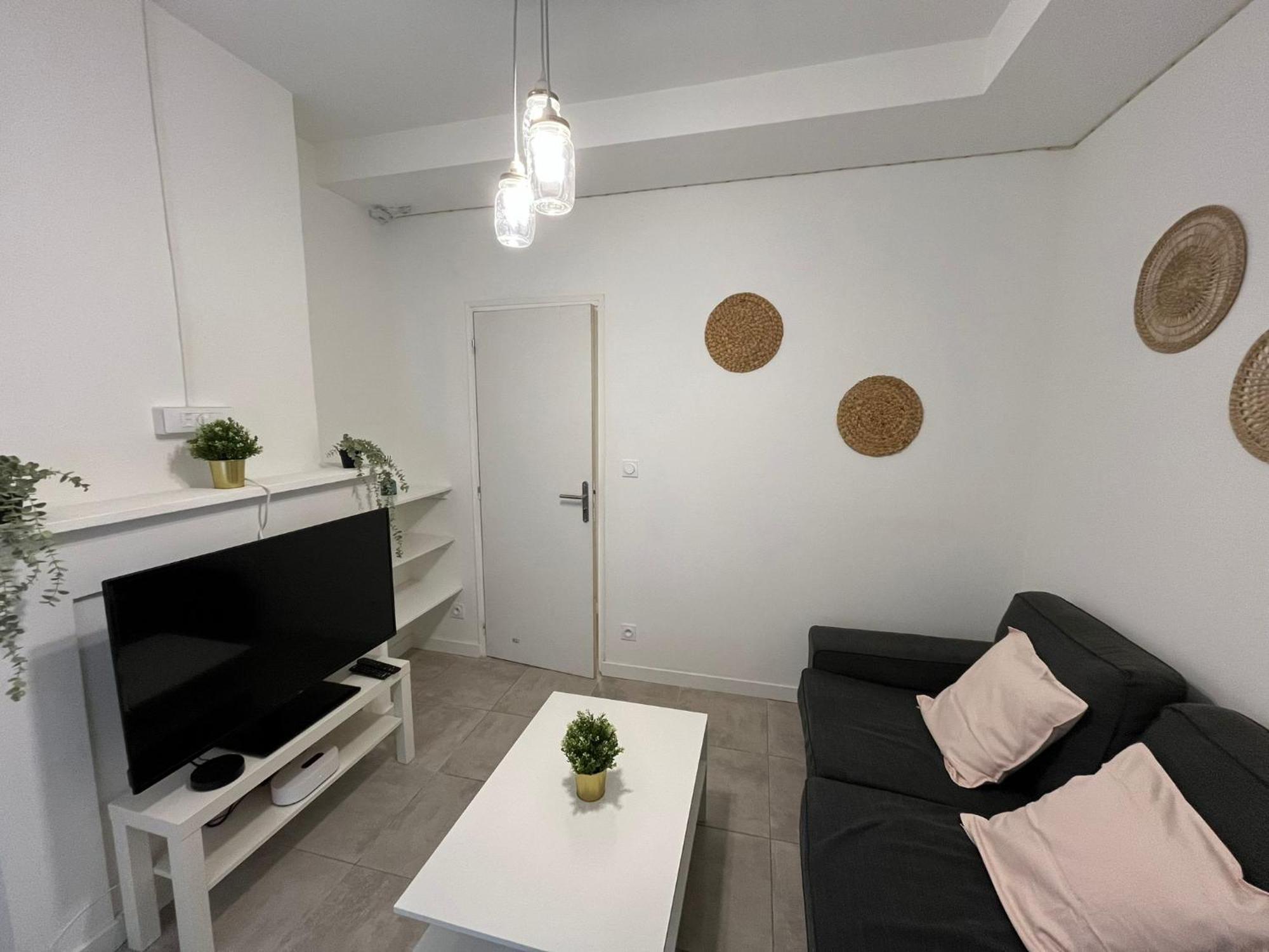 Gite Le Charme Citadin 55 M² Avec Exterieur Valenciennes Exteriér fotografie